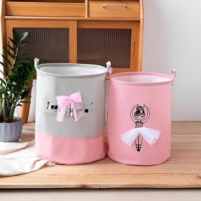 ⁦باسكت تخزين Little Girl – كتان متين بمقابض قوية | مقاس 45×35 سم⁩ - الصورة ⁦2⁩