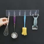 ⁦شماعة هوك شفافة مرنة بدبل فيس سيليكون – 6 خطافات متعددة الاستخدام⁩ - الصورة ⁦2⁩