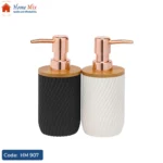 ديسبينسر صابون بلاستيك مقوّى وخشب – تصميم عصري أنيق